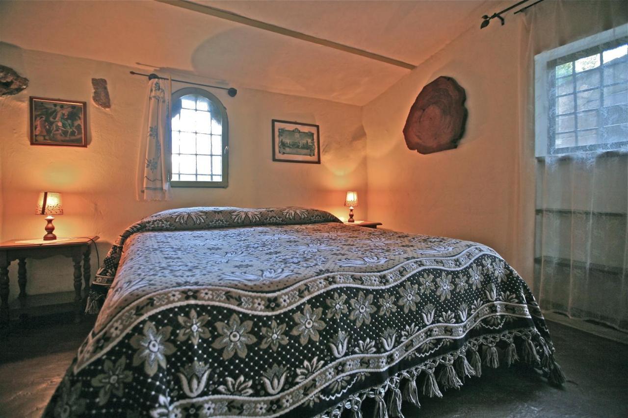 Agriturismo "Borgo Madonna Degli Angeli" - Charming Cottages In The Gardens ! Tocco da Casauria Eksteriør billede