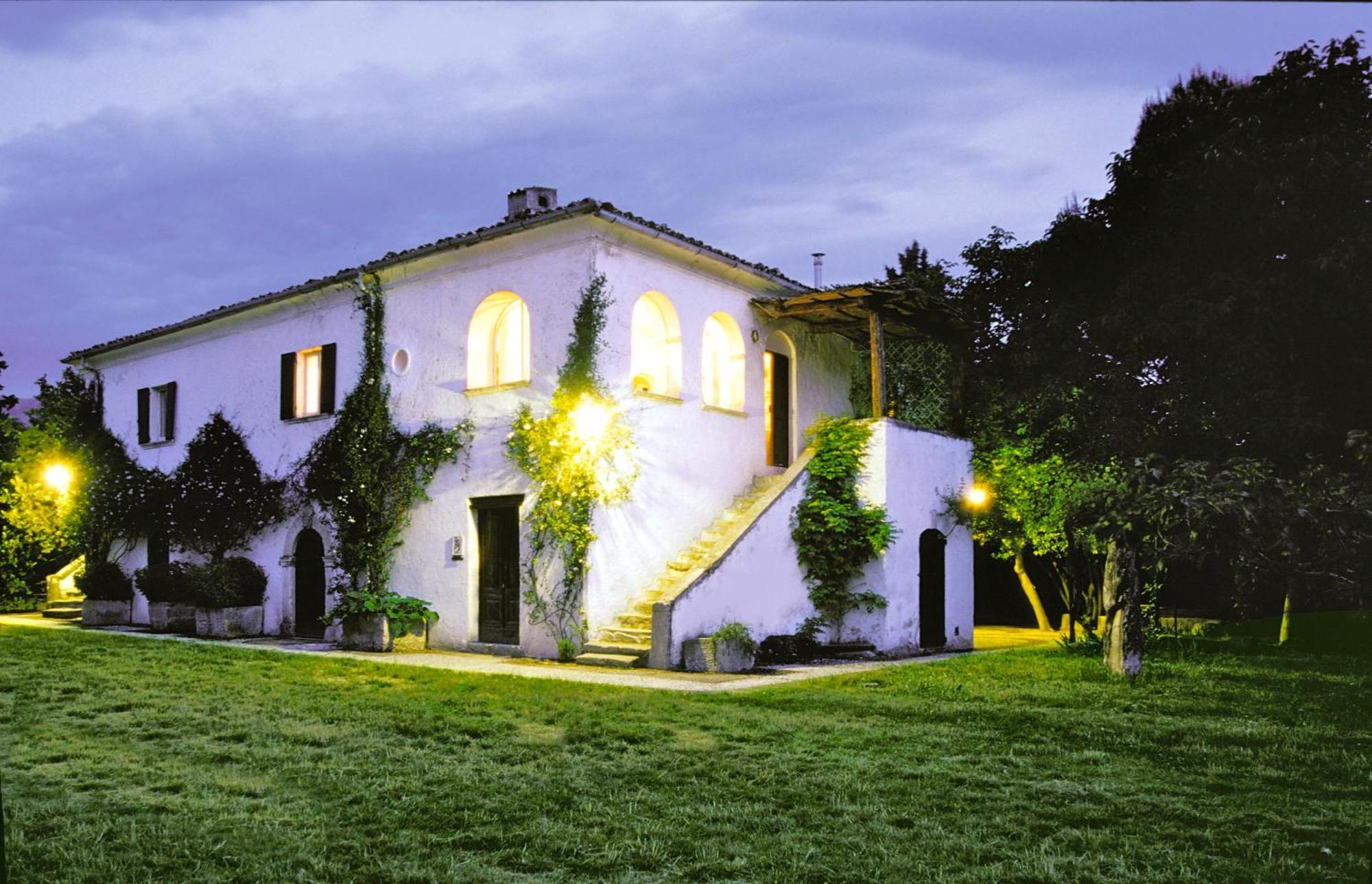 Agriturismo "Borgo Madonna Degli Angeli" - Charming Cottages In The Gardens ! Tocco da Casauria Eksteriør billede