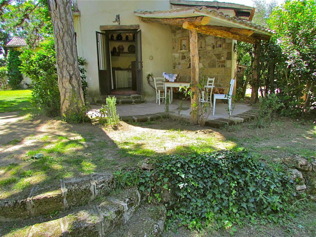 Agriturismo "Borgo Madonna Degli Angeli" - Charming Cottages In The Gardens ! Tocco da Casauria Eksteriør billede